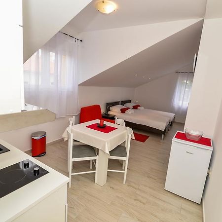 Arta Apartments ซาดาร์ ภายนอก รูปภาพ