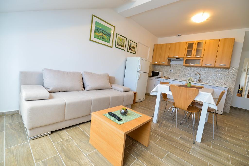 Arta Apartments ซาดาร์ ภายนอก รูปภาพ